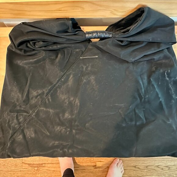 MM6 Maison Margiela Triangle Bag (Extra Large) - Picture 4 of 6